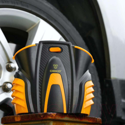 Автомобильный компрессор Deko DKCP200Psi-LCD Plus / 065-0796