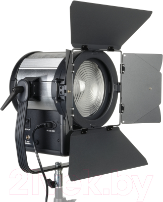 Осветитель студийный GreenBean Fresnel 200 RGB X3 DMX / 28631