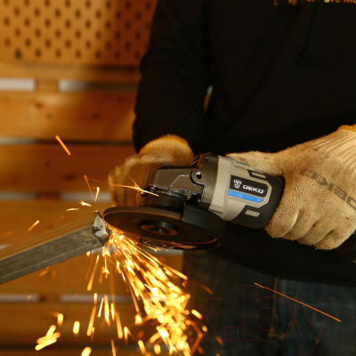 Угловая шлифовальная машина Deko DKAG20 / 063-4026