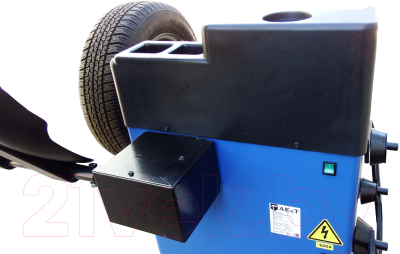 Станок балансировочный AE&T B-520