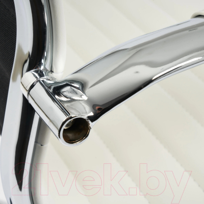 Кресло офисное Tetchair Urban кожзам (белый)