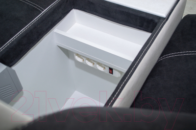 Диван угловой Петрамебель Марсель левый (искусственная замша темно-серый/велюр белый)