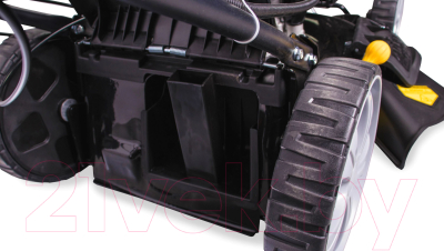 Газонокосилка бензиновая Champion LM5346E