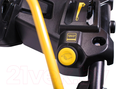 Газонокосилка бензиновая Champion LM5346E