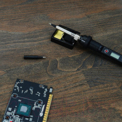 Паяльник электрический Deko SI10 Set 12 / 065-0400