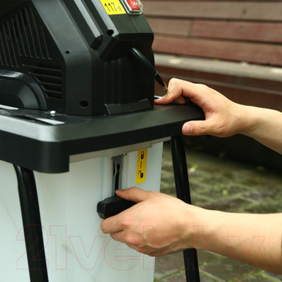 Садовый измельчитель электрический Deko DKSH3200 / 063-4306