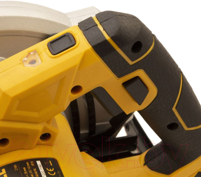 Дисковая пила Denzel CS-185 / 27303