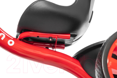 Трехколесный велосипед NINO Little Driver