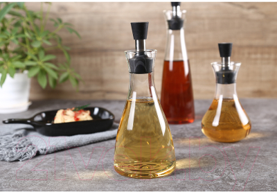 Бутылка для масла Smart Solutions MY-550