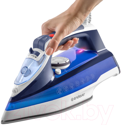 Утюг Endever Delta-218
