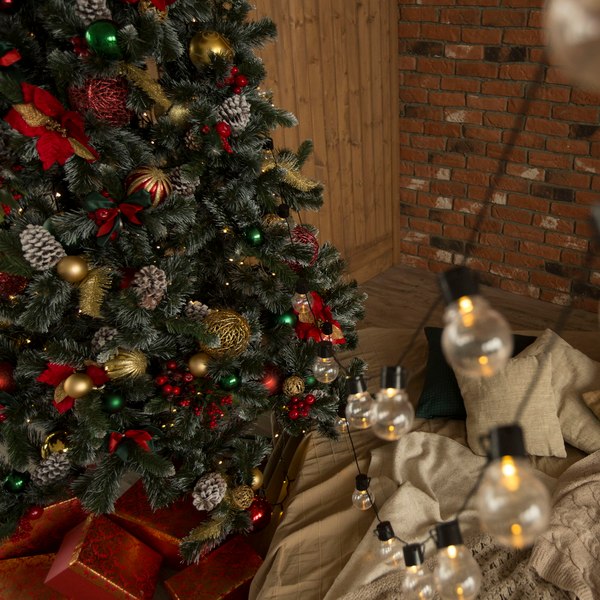 Ель искусственная Erbis Anna с белыми кончиками 220