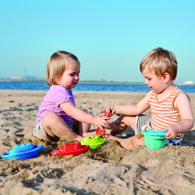 Набор игрушек для песочницы Hape Ведерко, совок / E4089_HP