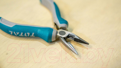 Длинногубцы TOTAL THTMN256