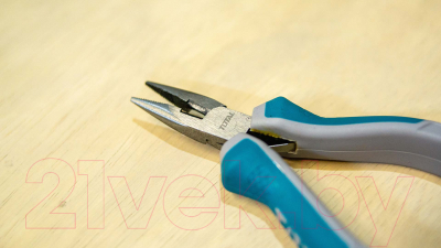 Длинногубцы TOTAL THTMN256