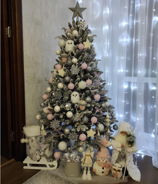 Ель искусственная Maxy Poland Платиновая заснеженная с литыми ветками