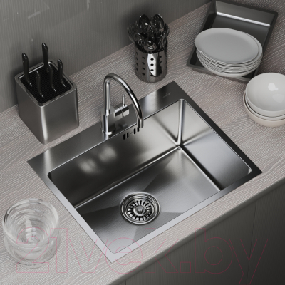 Мойка кухонная Mixline Pro 547233 (сатин, с сифоном)