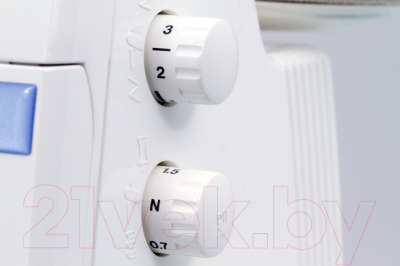 Коверлок Juki MO-735