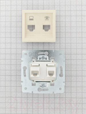 Розетка Lezard Vesna 742-0388-143
