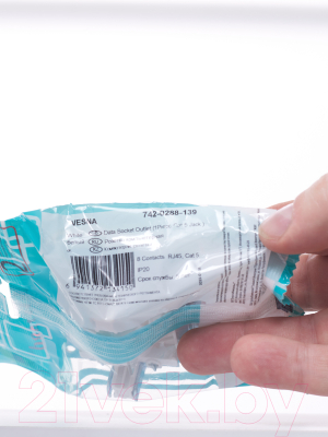 Розетка Lezard Vesna 742-0288-139