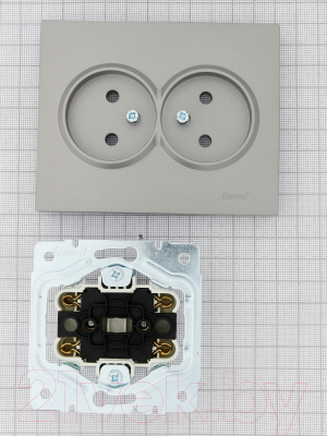 Розетка Lezard Vesna 742-3500-128B