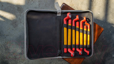 Набор ключей TOTAL THKISPA0702