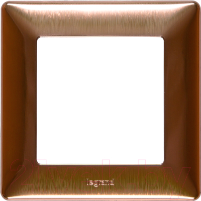 Рамка для выключателей и розеток Legrand Valena Life 754161 - фото
