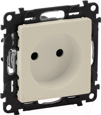 Розетка Legrand Valena Life 753516 - фото