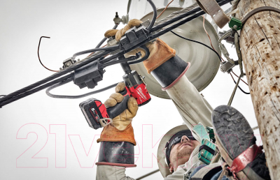 Аккумуляторный гайковерт Milwaukee M18 FMTIW2F38-0X / 4933479153