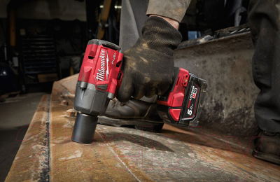 Аккумуляторный гайковерт Milwaukee M18 FMTIW2F38-0X / 4933479153