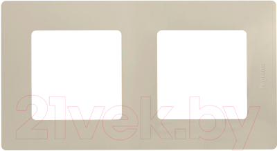 Рамка для выключателей и розеток Legrand Etika 672512 - фото