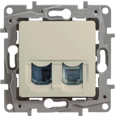 Розетка Legrand Etika 672352 - фото