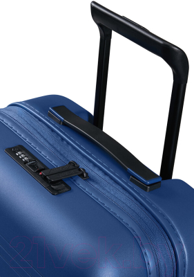 Чемодан на колесах American Tourister Novastream MC7*41 001