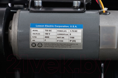 Электрическая беговая дорожка Titanium One T42 S