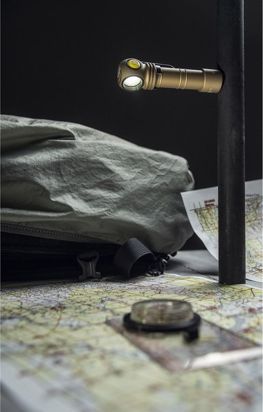 Фонарь Armytek Wizard C2 Pro Magnet USB / F08701CS