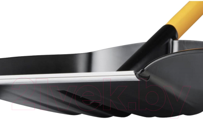 Лопата для уборки снега Fiskars 1057177