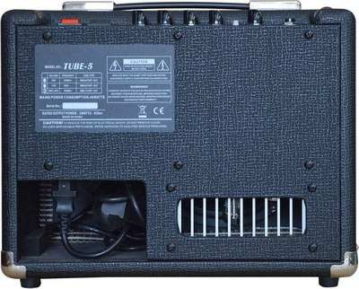 Комбоусилитель Belcat TUBE-5