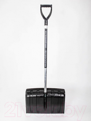 Лопата для уборки снега Berchouse №15 (с алюминиевым наконечником и сьемным черенком)