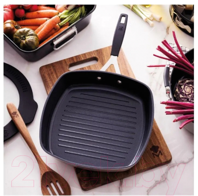 Сковорода-гриль Bergner Grill Smart / BGEU-3771