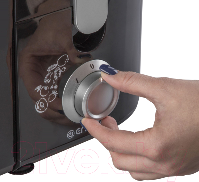 Соковыжималка электрическая Endever Sigma 77 (черный/стальной)