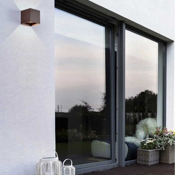 Светильник уличный Mantra Davos 7650