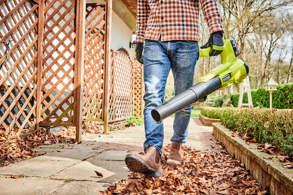 Воздуходувка аккумуляторная Ryobi RY18BLA / 5133005411 (без батареи)