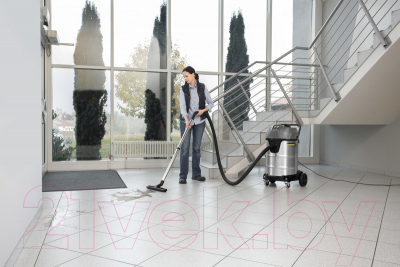 Пылесос Karcher NT 70/2 Me Classic