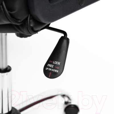 Кресло офисное Tetchair Сн9944 (хром/кожзам черный)
