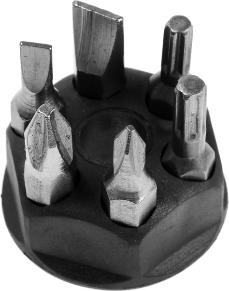 Отвертка Tundra С набором бит 2296292