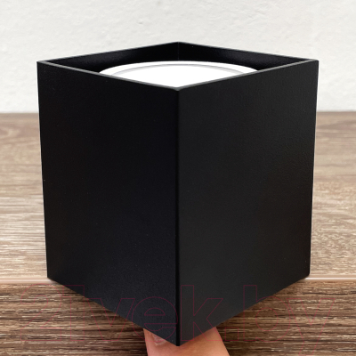 Точечный светильник Truenergy 21350