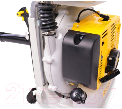 Опрыскиватель бензиновый Champion PS157