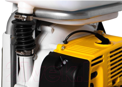 Опрыскиватель бензиновый Champion PS157