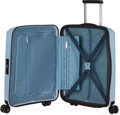 Чемодан на колесах American Tourister Aerostep MD8*08 001