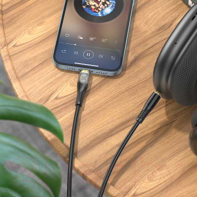 Кабель Hoco UPA25 Lighting - Jack (M)