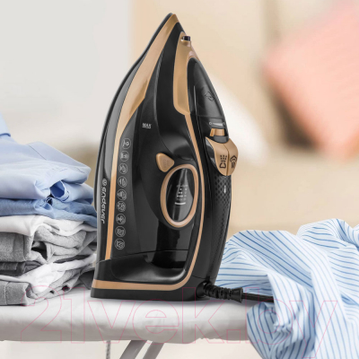 Утюг Endever Delta-226 (черный/бежевый)